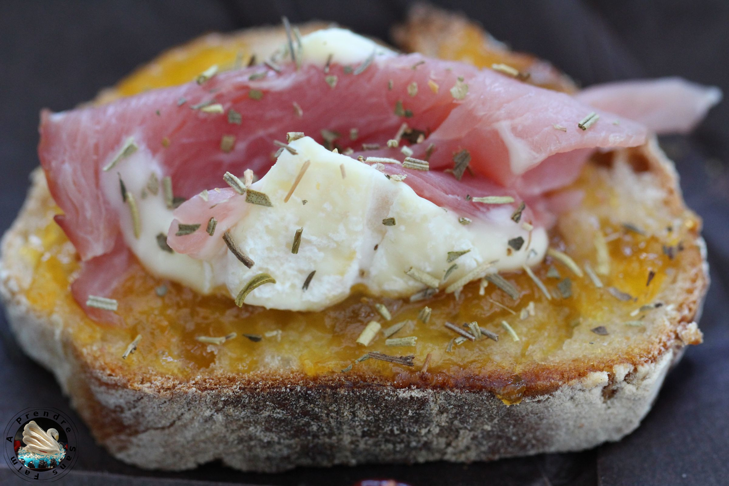 Bouchées abricots fromage jambon 