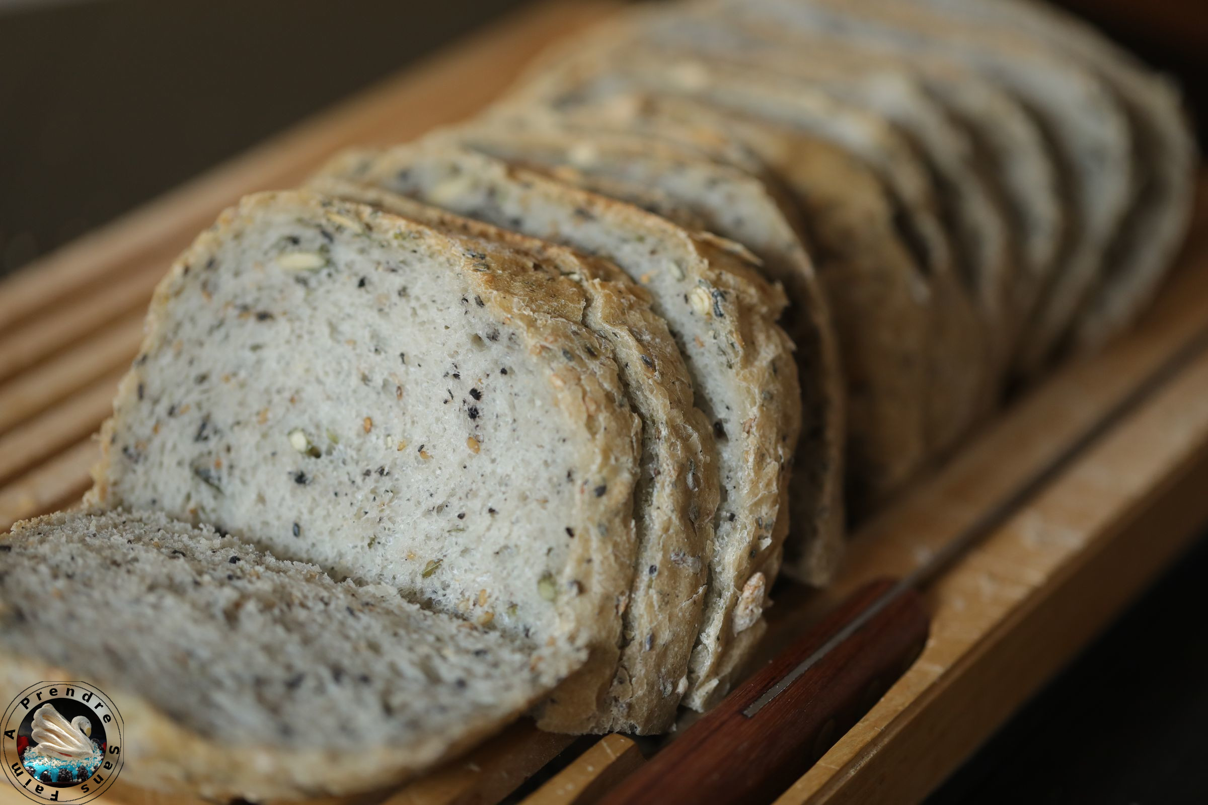 Pain de campagne aux graines 