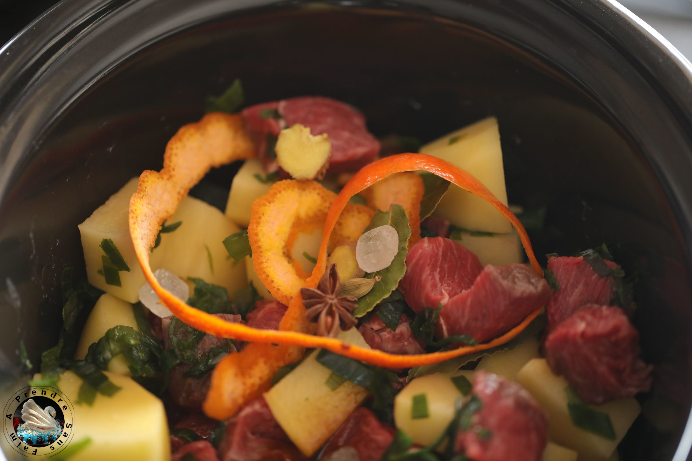 Bœuf à la mandarine et épices aux pommes de terre à la mijoteuse 