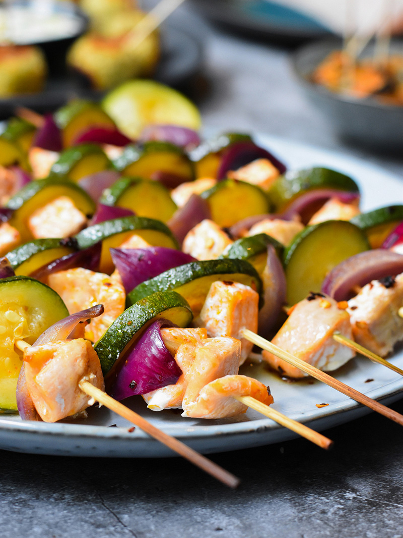 Brochettes de truite marinée