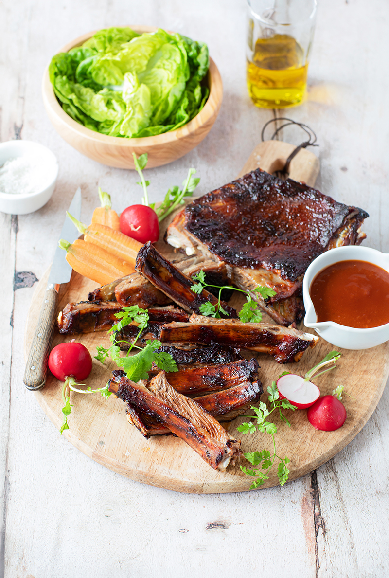 Ribs d’agneau caramélisés à la sauce BBQ