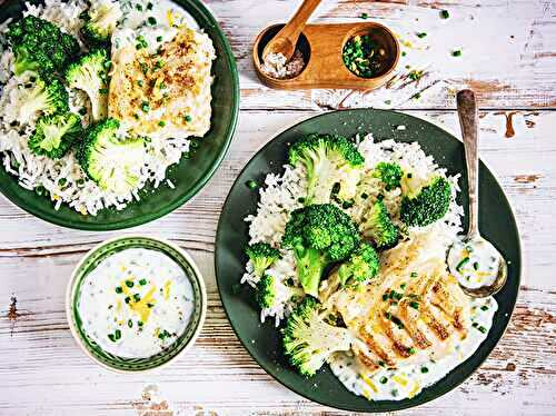 Poisson blanc, brocoli et riz, sauce citronnée au yaourt