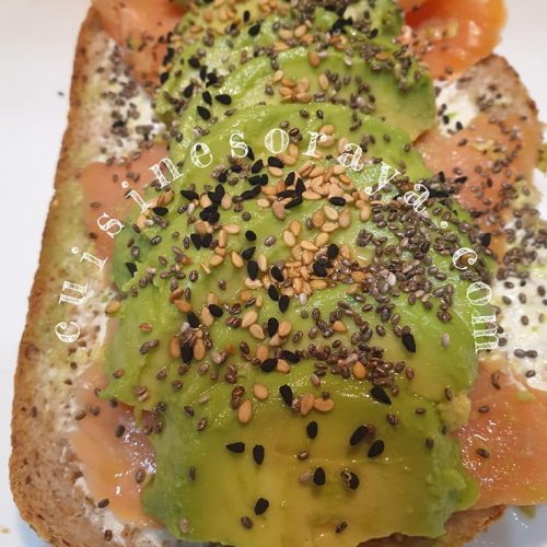 Healthy 5 Minutes Avocado toast saumon/avocat