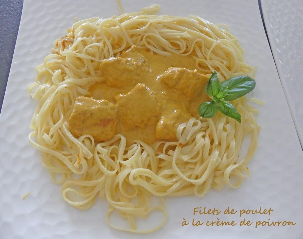 Filets de poulet à la crème de poivron – Foodista challenge # 111