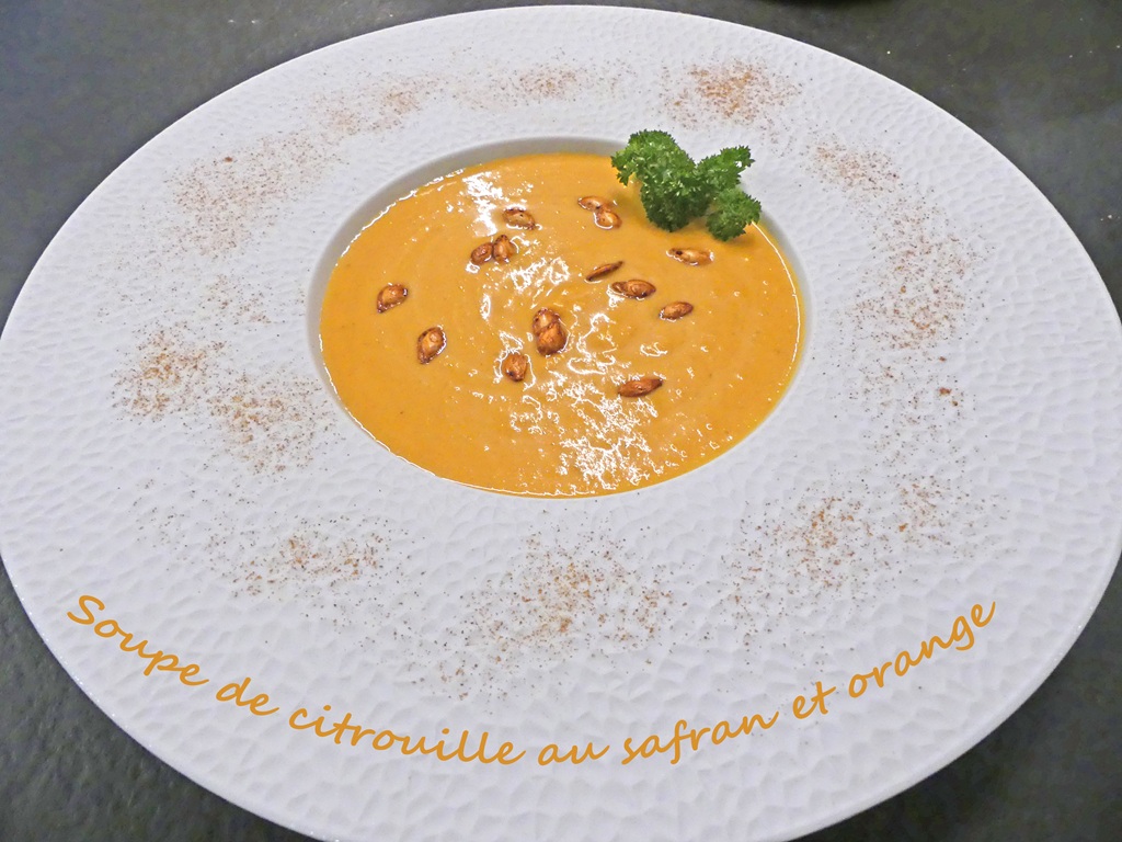 Soupe de citrouille au safran et orange *