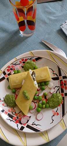 Canelloni burrata et asperges , salsa verde et petits légumes de printemps