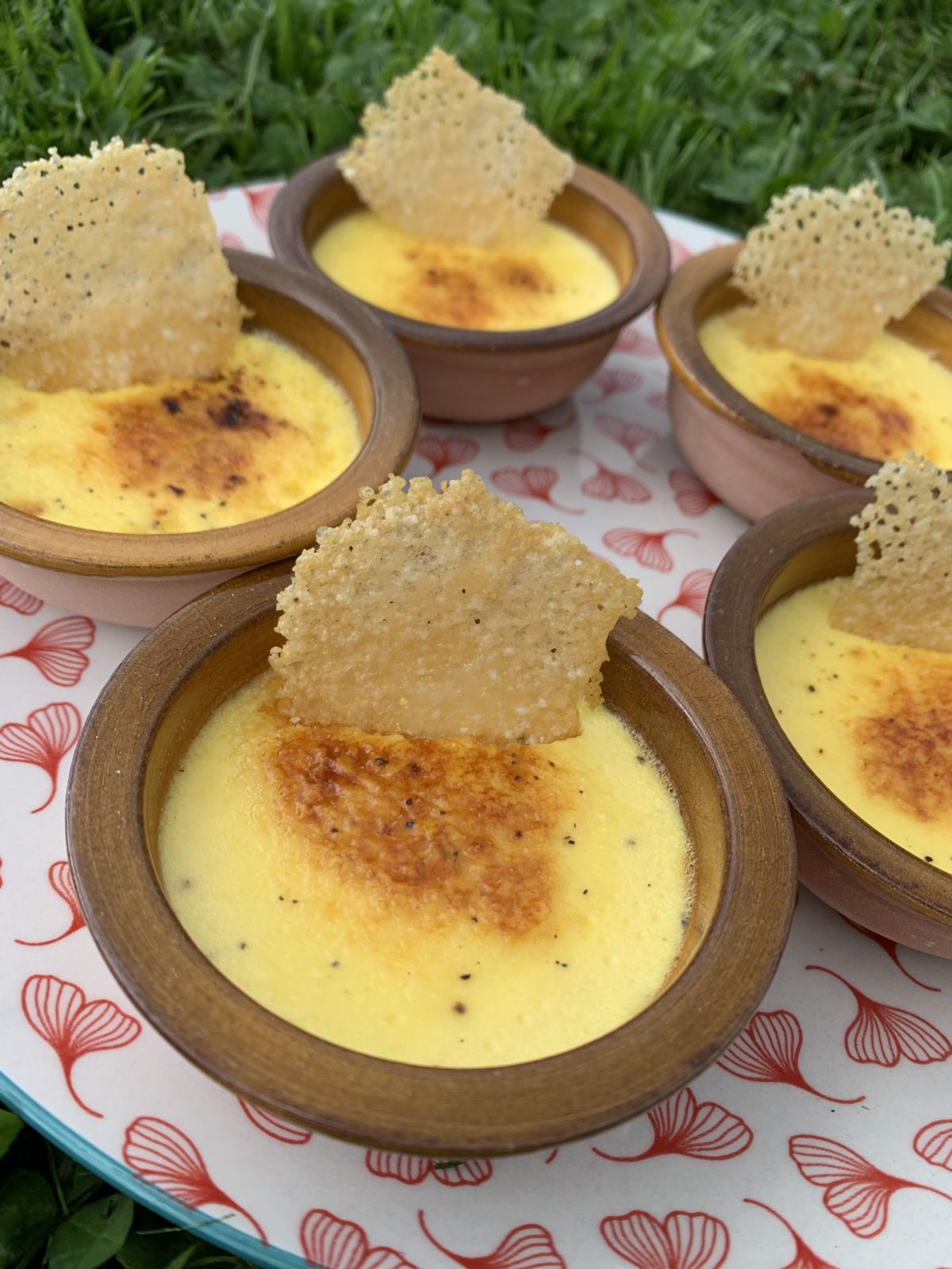 Crèmes brûlées au parmesan 