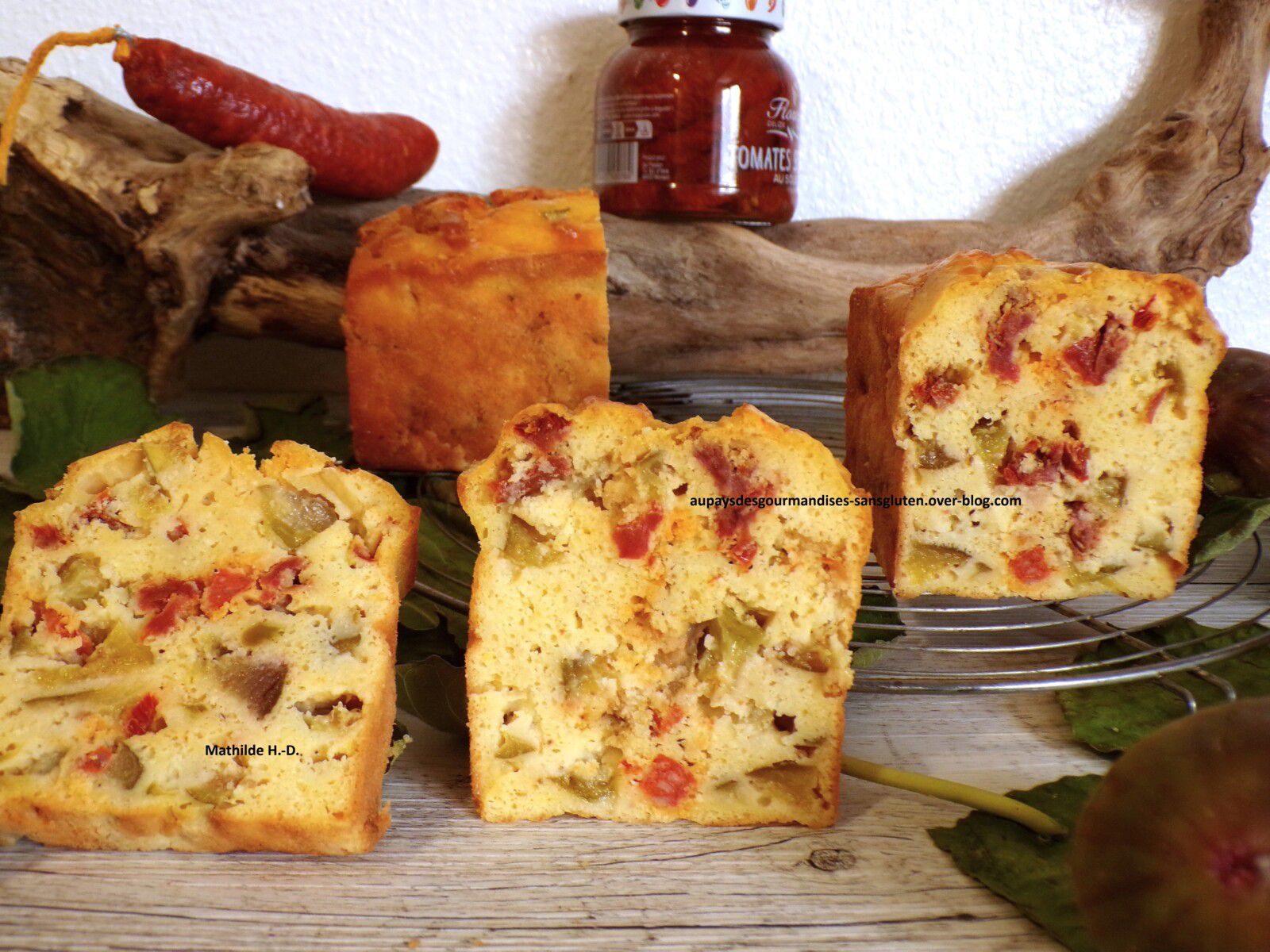 Cake aux figues fraiches, tomates séchées et chorizo d'après Grand Frais