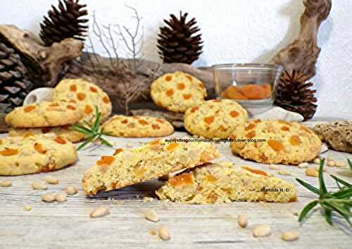 Cookies abricot, pignon de pin, romarin
