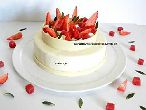 Fraise Jacqueline d'après Arnaud Lacroix : streusel amande, dacquoise amande et citron vert, confit de fraises, crème et chantilly vanille