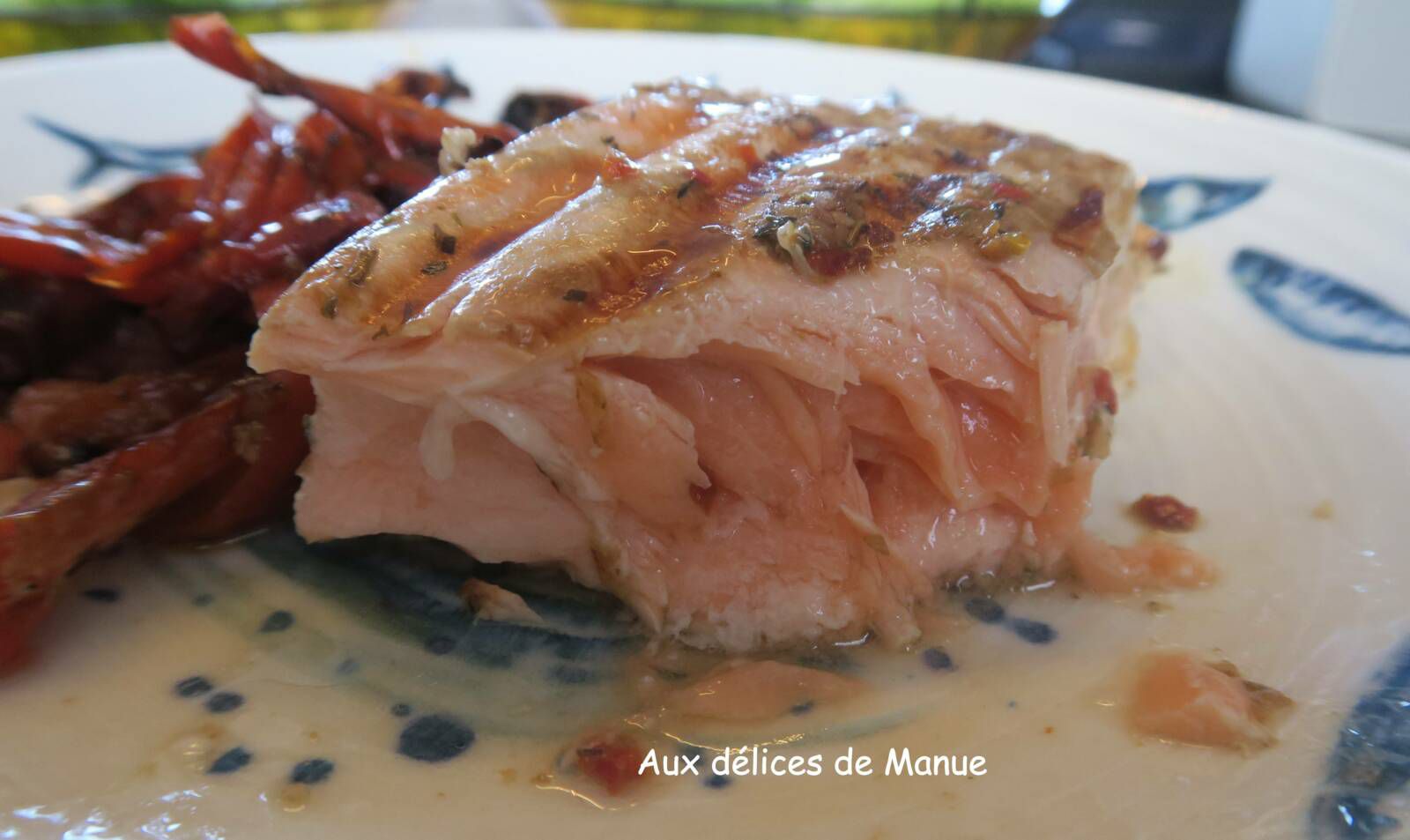 Saumon mariné au poivron grillé, au grill plancha 