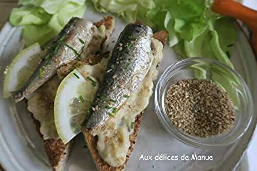 Toasts au Baba Ghannouge et sardines