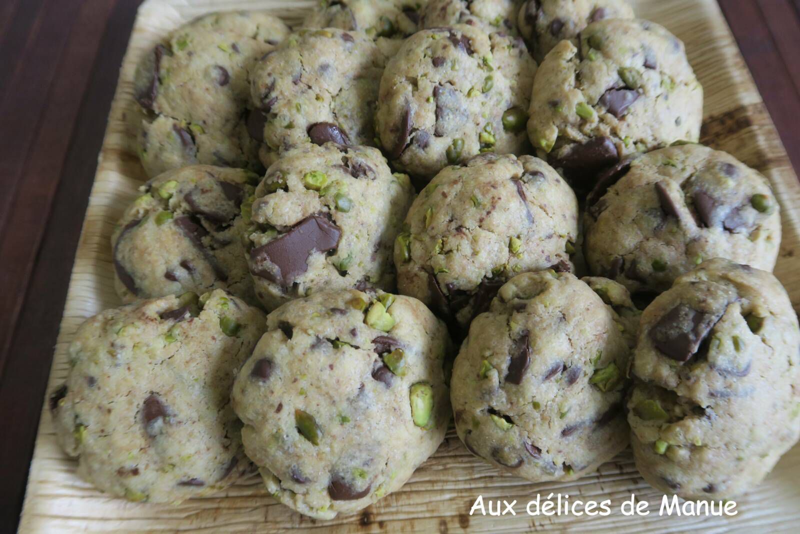 Cookies au chocolat noir et pistaches