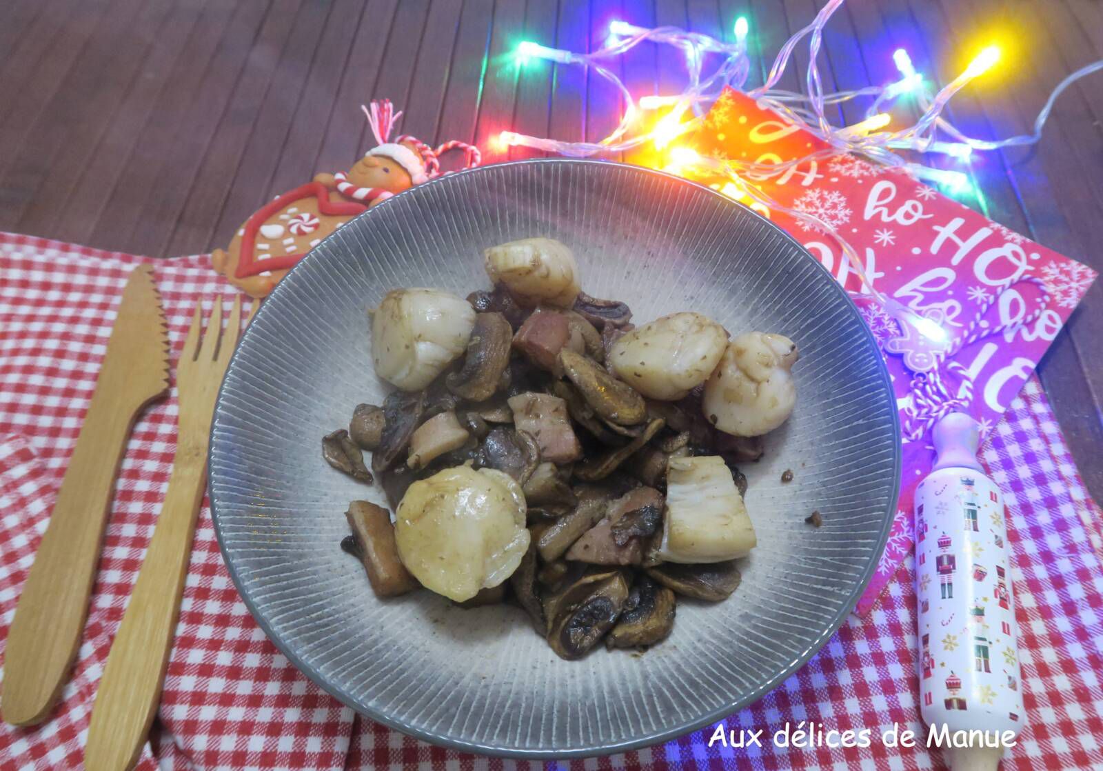 Noix de Saint-Jacques aux lardons et champignons de Paris