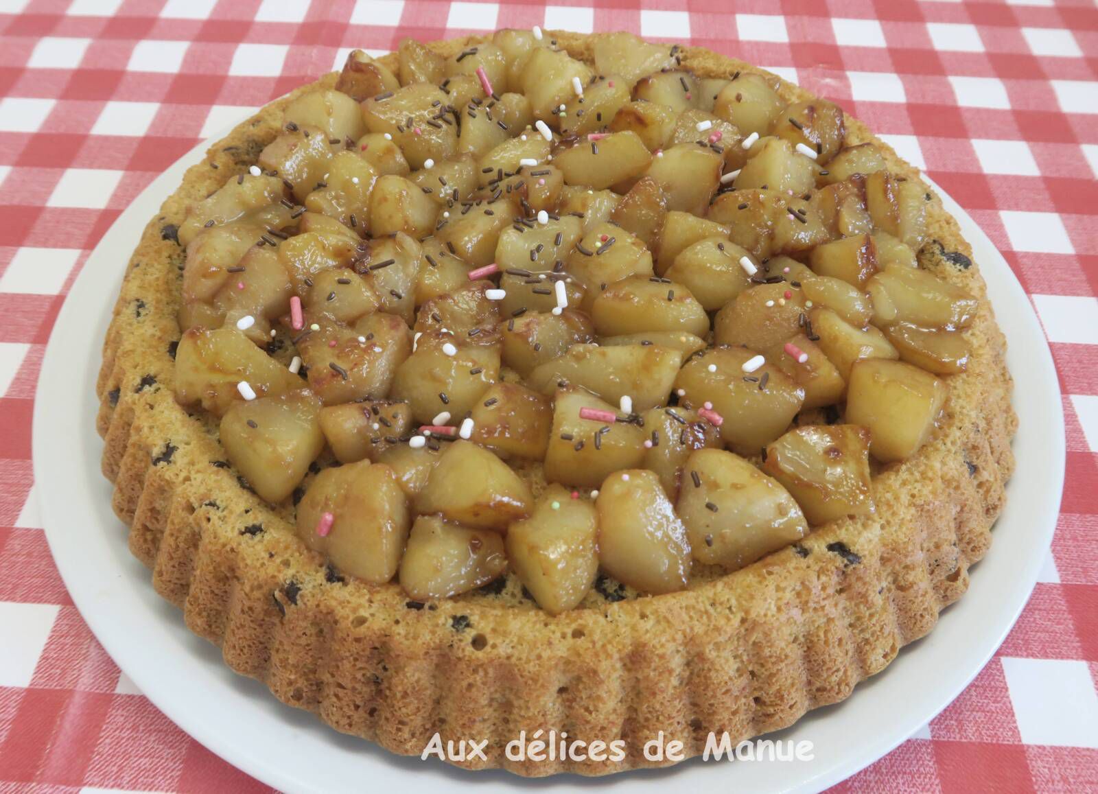 Tarte renversée aux pépites de chocolat et poires caramélisées 