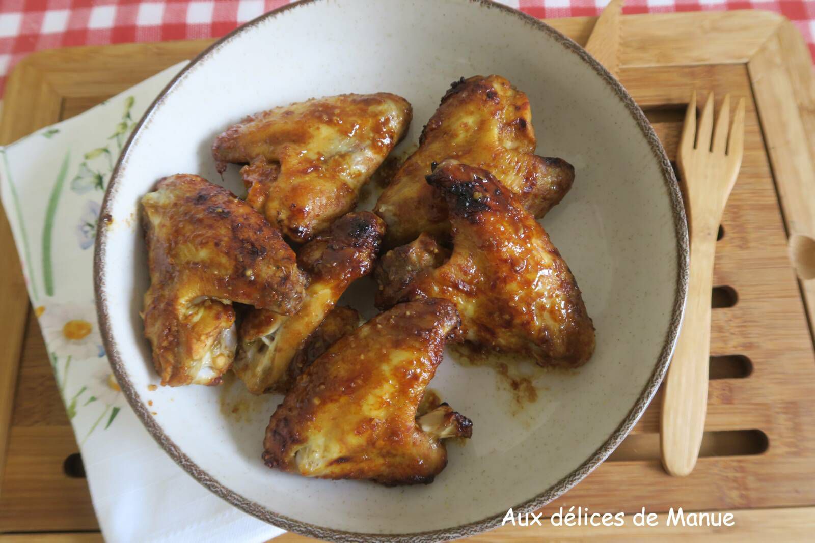 Ailes de poulet à la marinade sucrée salée épicée