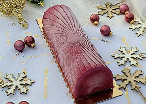 Bûche cassis insert citron de Menton 