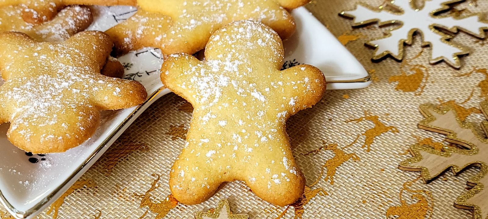 Biscuits au miel d'oranger et fleur de sel