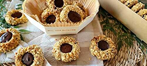Biscuits noisettes et chocolat