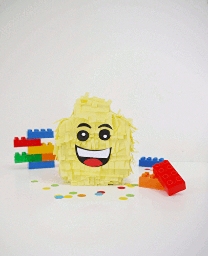 Fêtes | Party Printables: Anniversaire Lego Party | Pinata Lego DIY