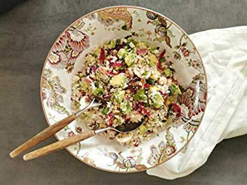 Taboulé de chou-fleur cru, avocat, champignons