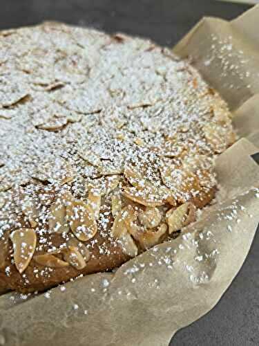 Gâteau moelleux à la frangipane sans gluten, sans lait et sans œuf