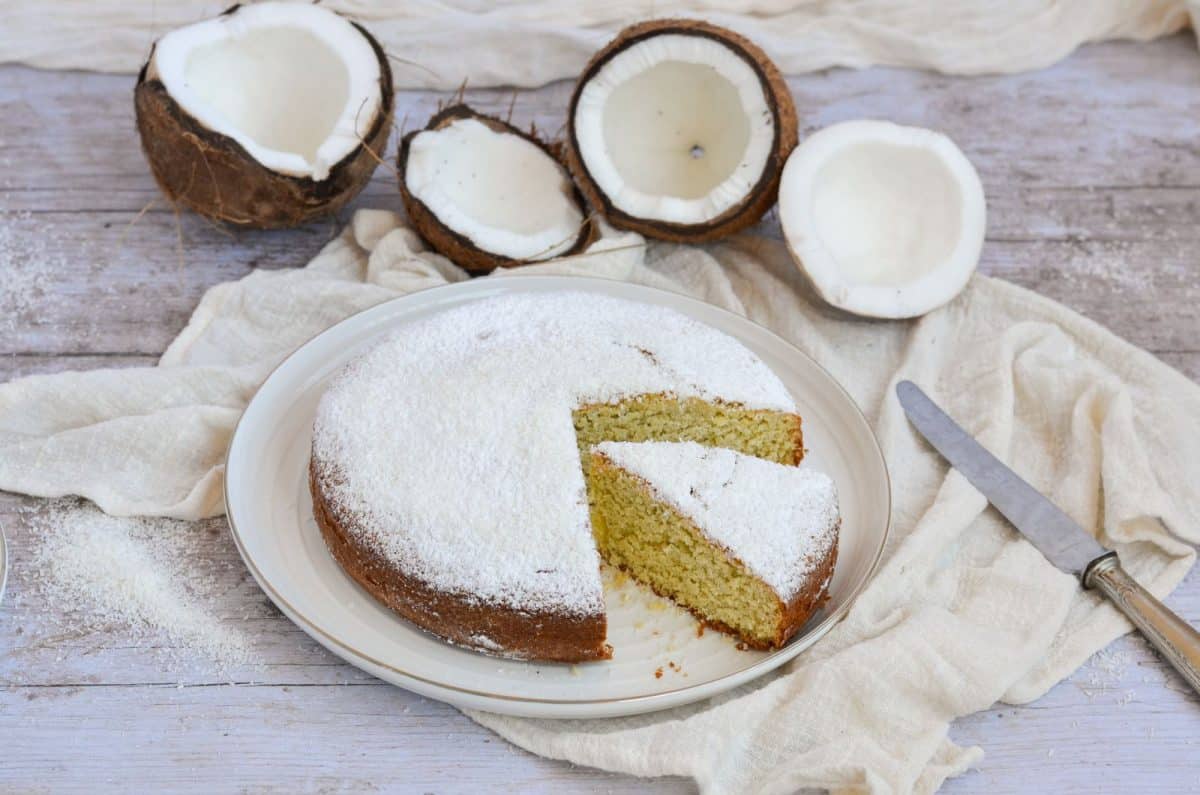 Délicieux Gâteau à la Noix de Coco