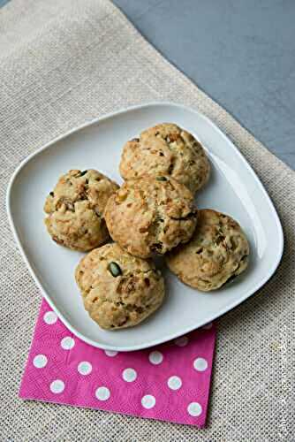 Cookies salés, figues et oignons grillés