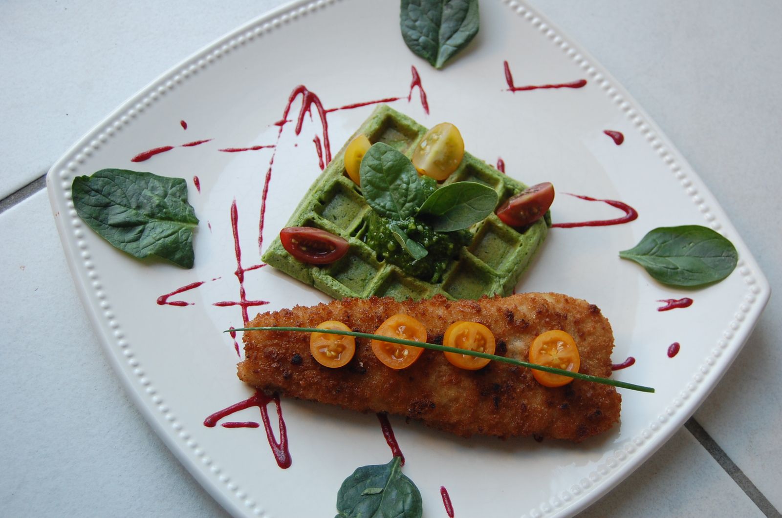 Gaufre d'épinard et cabillaud pané