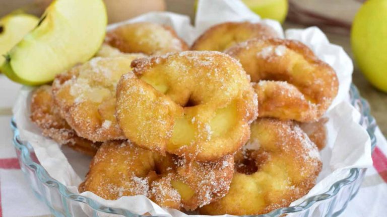 Beignets de pommes son goût exceptionnel et inégalé