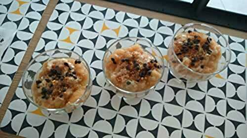 Compotée de pommes saveur pain d'épices, chocolat, pralin et purée d'amandes...