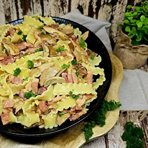 Mafaldines aux cèpes et au lard