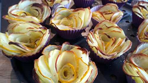 Roses croustillantes aux pommes de terre et aux courgettes jaunes 2sp