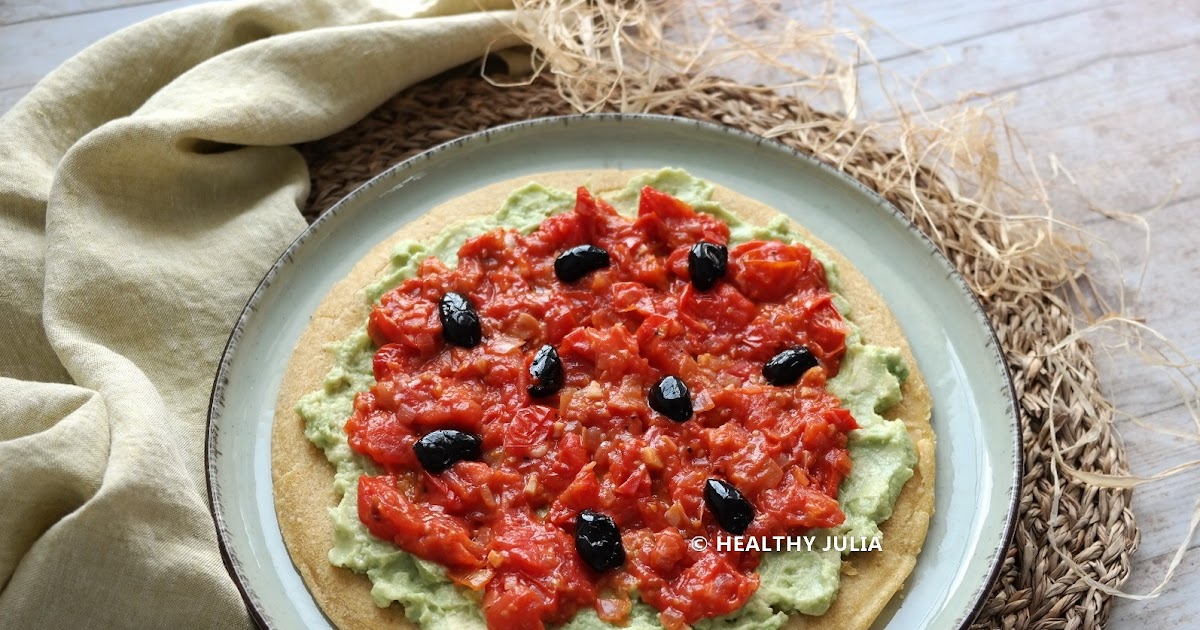 GALETTE DE FARINE DE POIS CHICHES, AVOCAT ET TOMATE