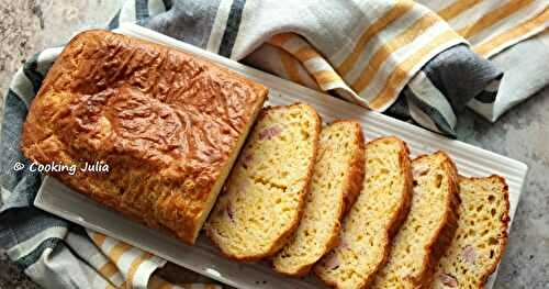CAKE AUX LARDONS ET CHEDDAR