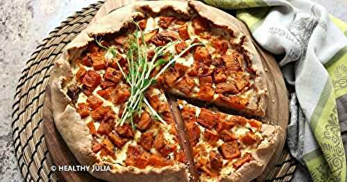 TARTE RUSTIQUE AU CHÈVRE, OIGNON ET PATATE DOUCE