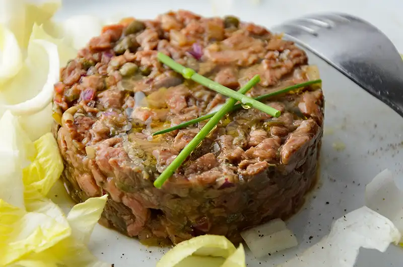 Tartare de magret de canard cuit