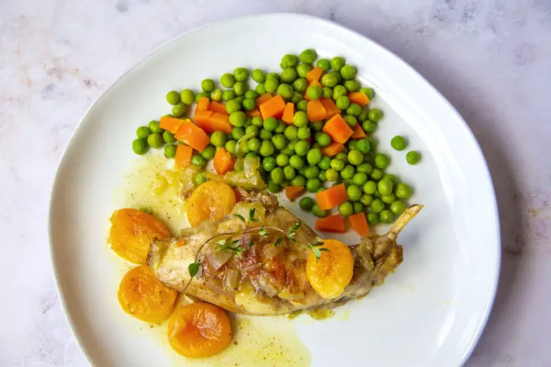 Lapin aux abricots aux épices