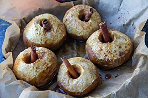 Pommes au four à la cannelle