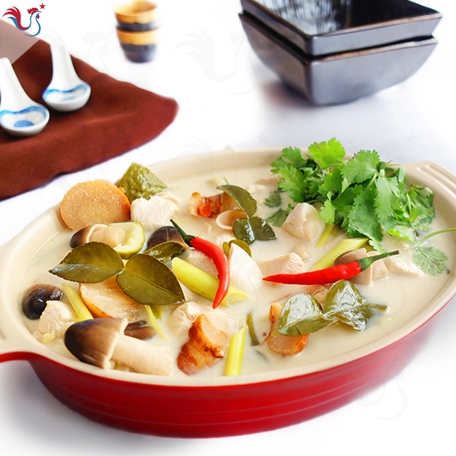 Tom Kha Kai (succulente Soupe Thaïlandaise) de Victor Sodsook