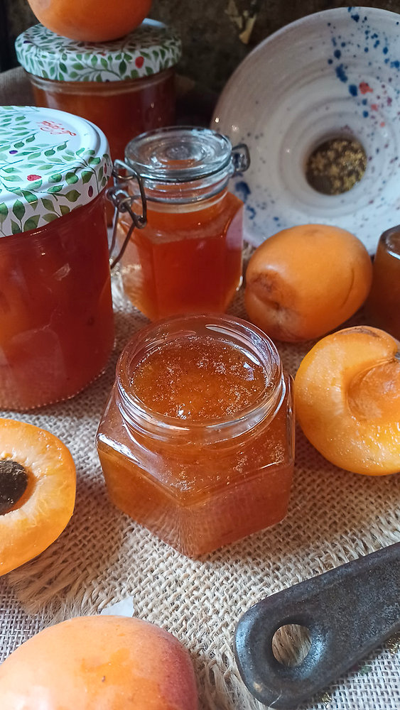 Confiture d'abricot aux épices