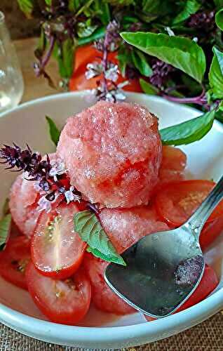 Sorbet à la tomate et au basilic cannelle, sans sorbetière