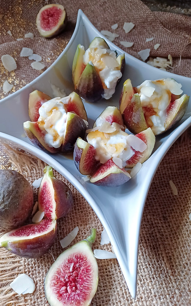 Figues Farcies à la Mozzarella, Miel et Amandes : Une Délicieuse Recette Gourmande