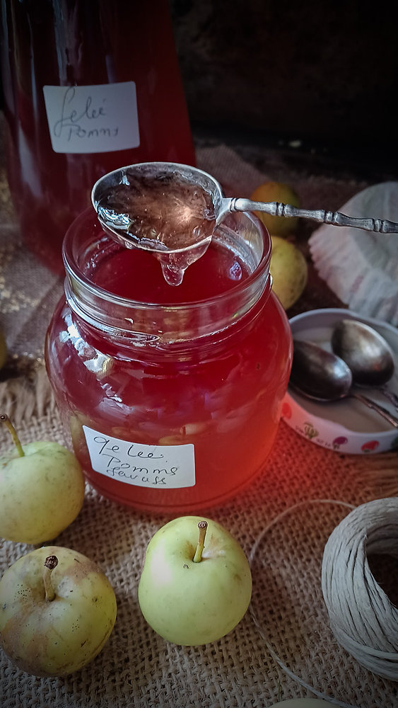 Gelée de pommes sauvages