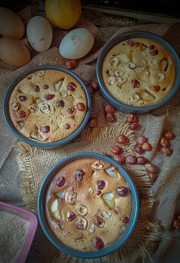 Gratins d'automne à la poire et aux noisettes 