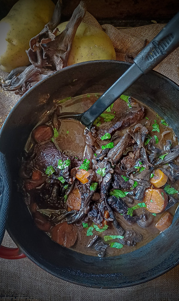 Joues de bœuf aux trompettes de la mort