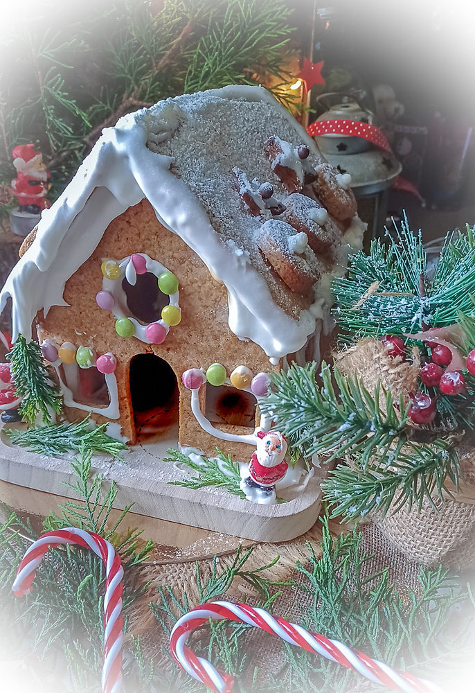 ✨ Mon Aventure en Pain d'Épices : Construire une Maison de Noël ! ✨