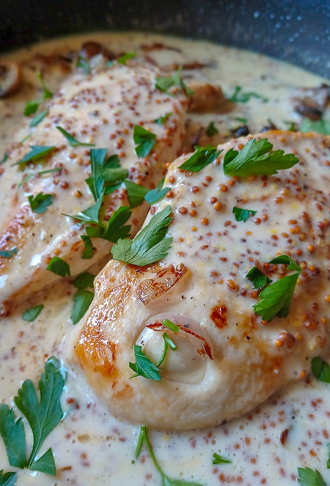 Filets de Poulet à la Moutarde Ancienne et à la Crème façon Grand-Mère