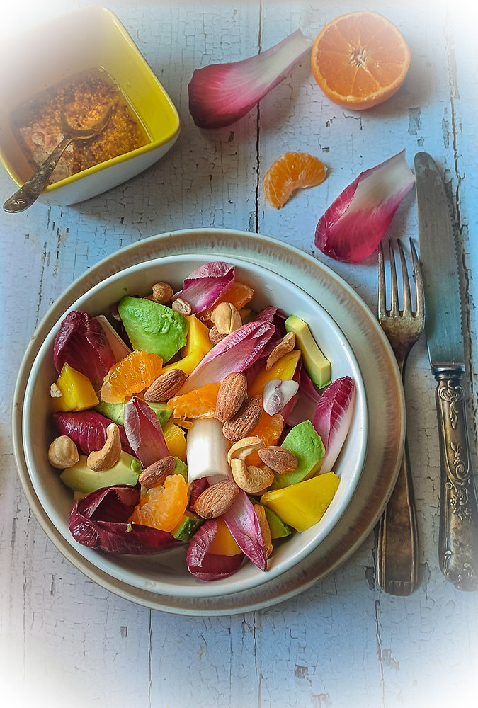  Salade Vitaminée d'Endives Carmines à la Mandarine et Avocat 