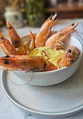 Gambas à la Vapeur sur Bouillon Aromatique & Mayonnaise au Fenouil Sauvage